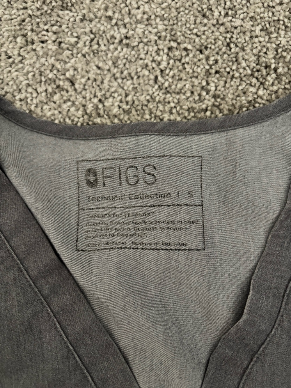 Figs Grey Scrub Set - Picture 3 of 5